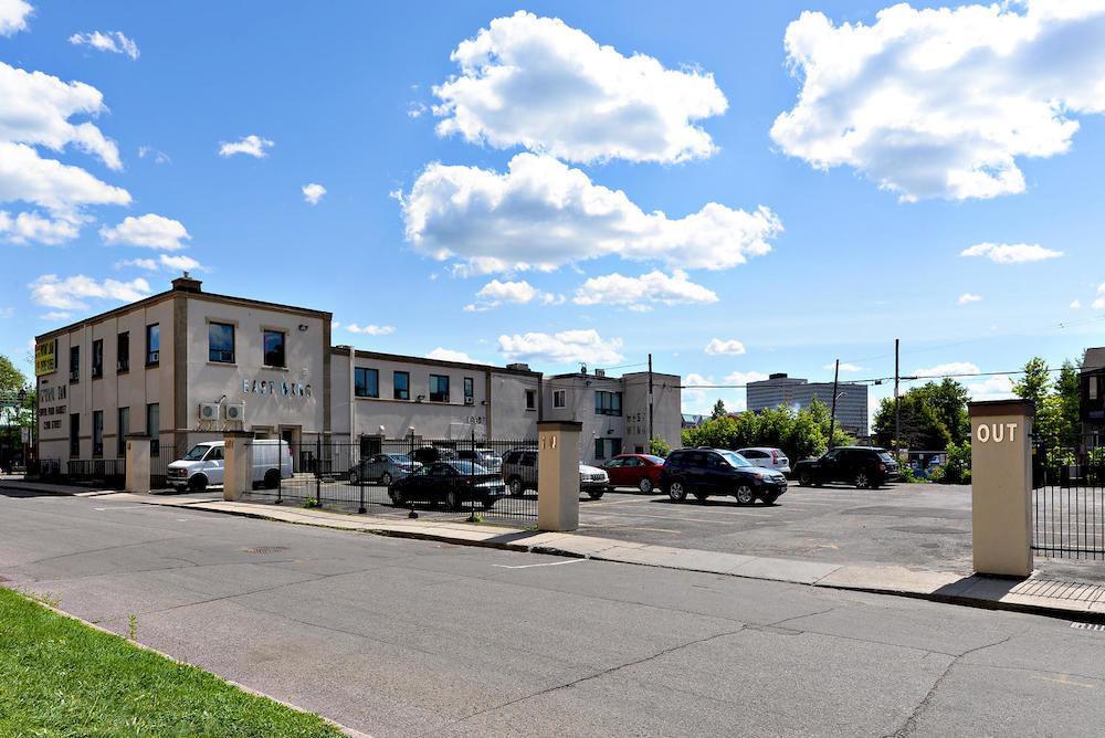Ottawa Inn Hotel 외부 사진